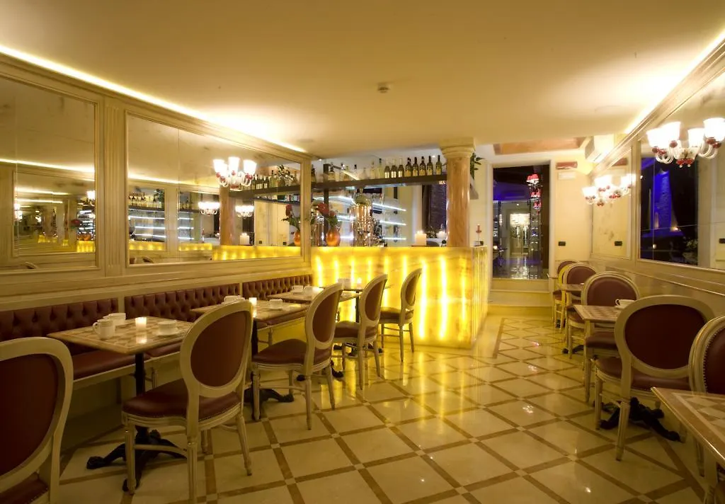 Hotel Alcyone Venecia Italia