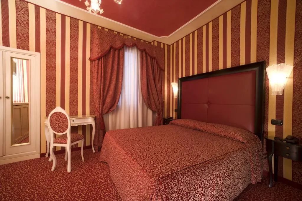 Hotel Alcyone Venedig 3*,  Italien